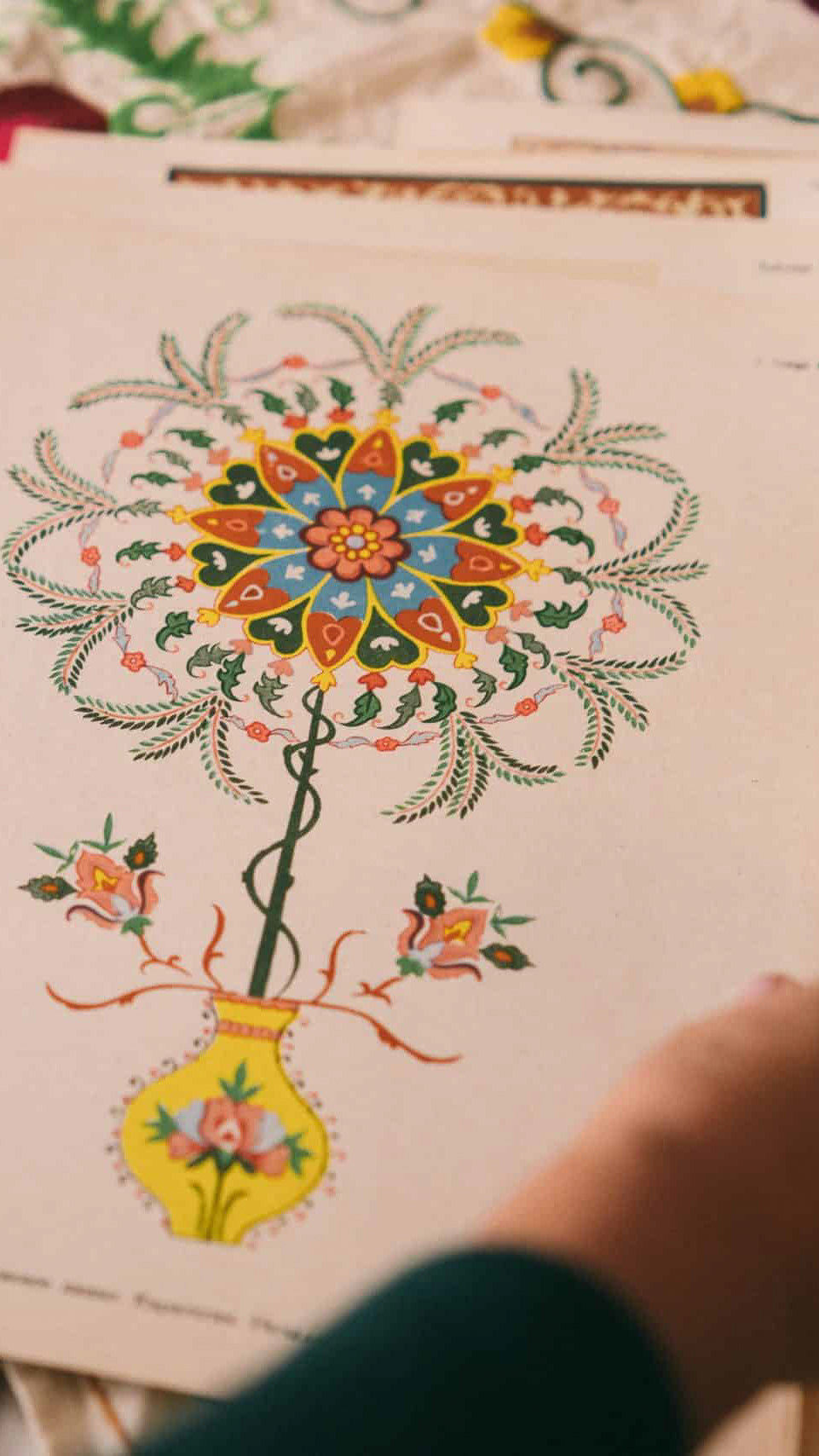 zazi-vintage-artisanal-partner-ozara-suzani-embroidery-sketch